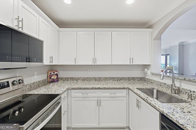 3475 Oak Valley Road NE 950, Atlanta, GA 30326