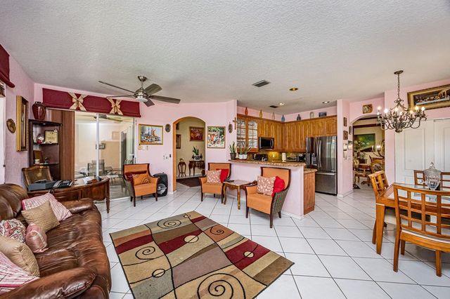 18687 Sea Turtle Lane, Boca Raton, FL 33498