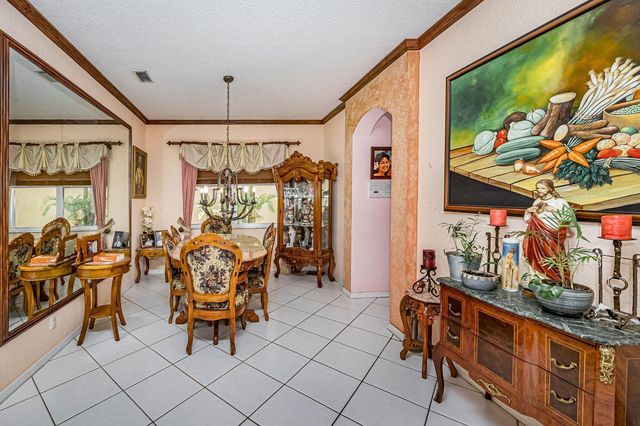 18687 Sea Turtle Lane, Boca Raton, FL 33498