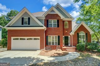 6005 Lake Windsor Parkway, Buford, GA 30518