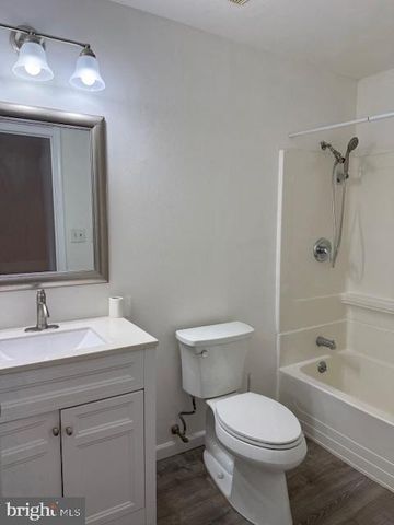 28 KEITH ST, Newark, DE 19713