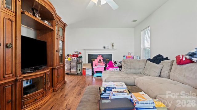 9902 Mattie Court, Charlotte, NC 28213