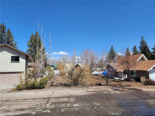 627 Cienega Road, Big Bear Lake, CA 92315