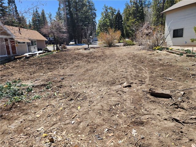 627 Cienega Road, Big Bear Lake, CA 92315