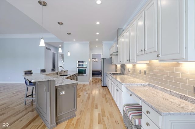 8079 Heyward Drive, Indianapolis, IN 46250