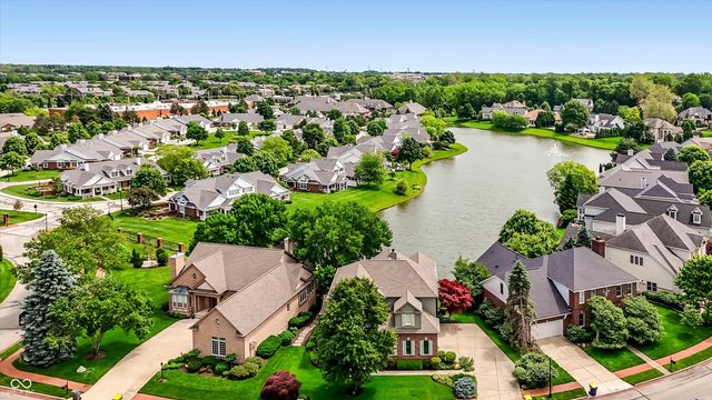 8079 Heyward Drive, Indianapolis, IN 46250