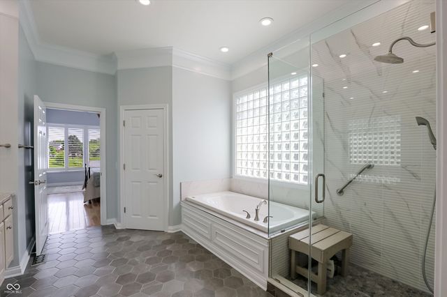 8079 Heyward Drive, Indianapolis, IN 46250