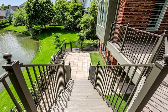 8079 Heyward Drive, Indianapolis, IN 46250