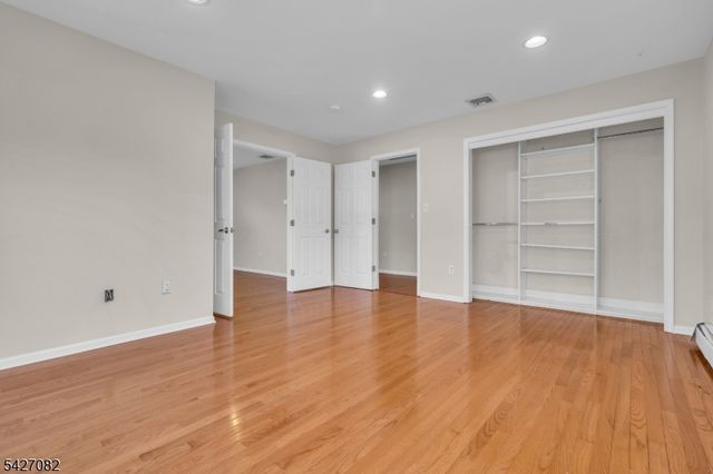42 Crest Dr, Bernards Twp., NJ 07920