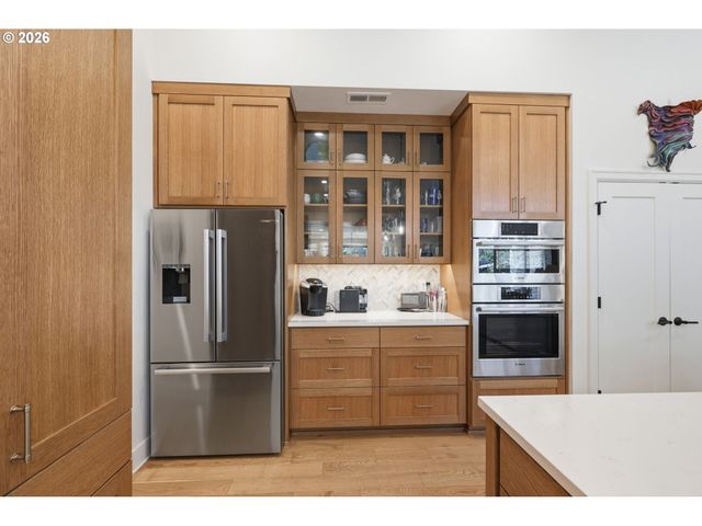 3497 QUAIL MEADOW Way, Eugene, OR 97408