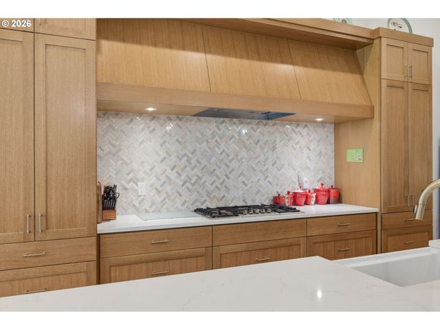 3497 QUAIL MEADOW Way, Eugene, OR 97408