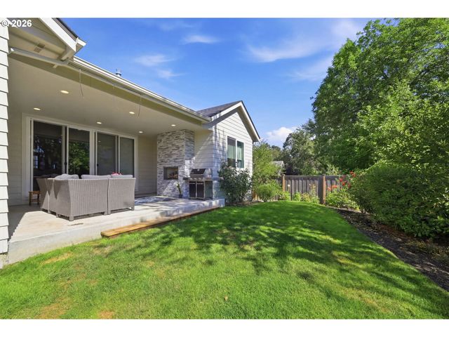 3497 QUAIL MEADOW Way, Eugene, OR 97408