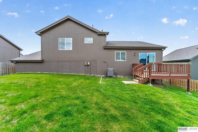 9315 S 179th Street, Omaha, NE 68136