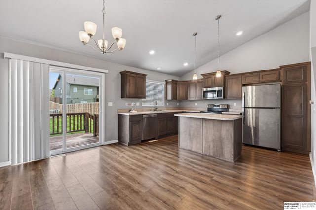 9315 S 179th Street, Omaha, NE 68136