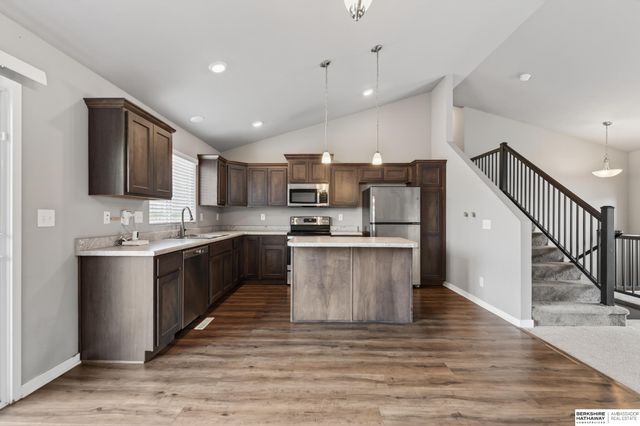 9315 S 179th Street, Omaha, NE 68136