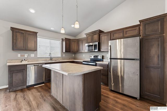 9315 S 179th Street, Omaha, NE 68136