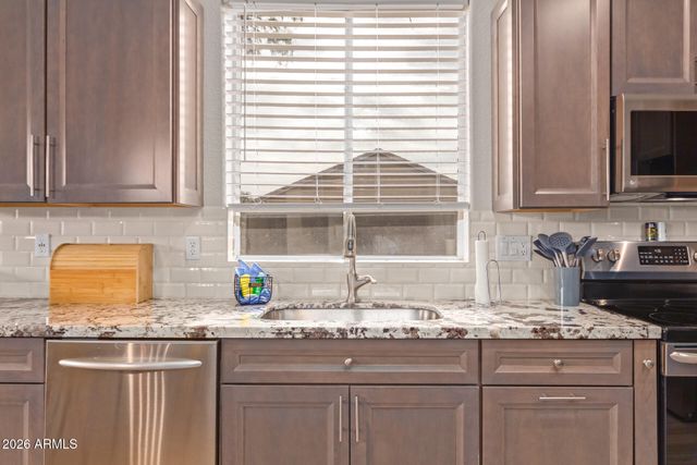 139 E GAIL Drive, Gilbert, AZ 85296