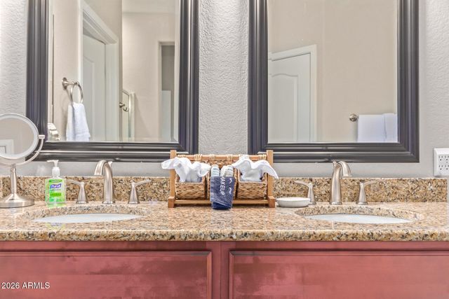 139 E GAIL Drive, Gilbert, AZ 85296