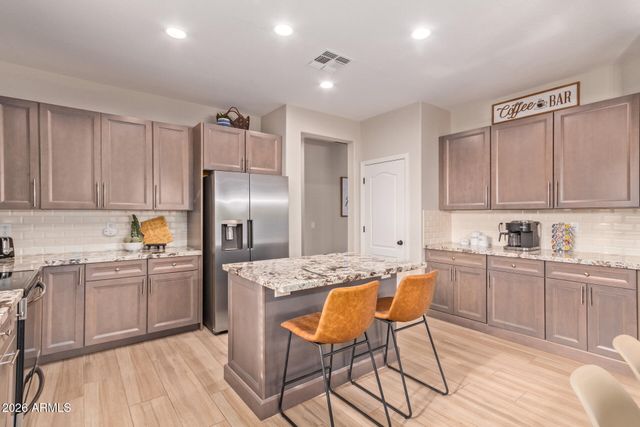 139 E GAIL Drive, Gilbert, AZ 85296