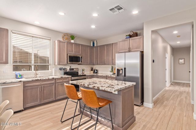 139 E GAIL Drive, Gilbert, AZ 85296