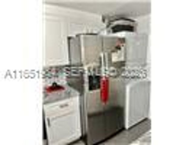 6100 NW 44th Street 405, Lauderhill, FL 33319