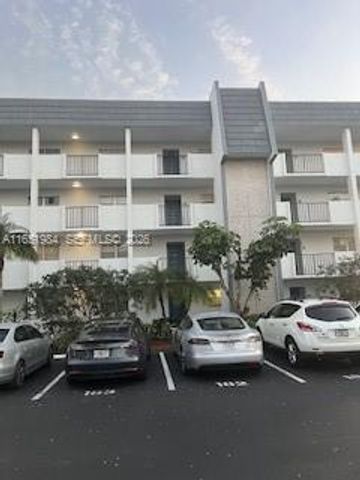 6100 NW 44th Street 405, Lauderhill, FL 33319