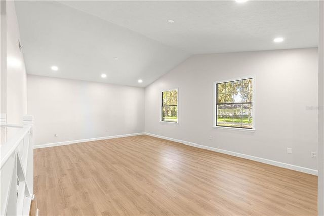 3285 SE 26TH COURT, Ocala, FL 34471