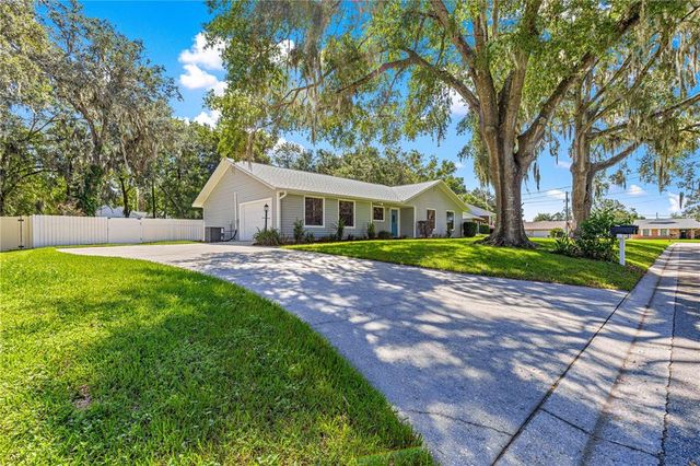 3285 SE 26TH COURT, Ocala, FL 34471