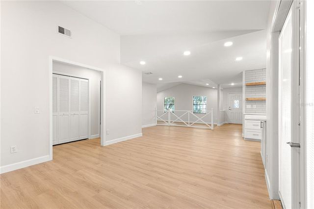3285 SE 26TH COURT, Ocala, FL 34471