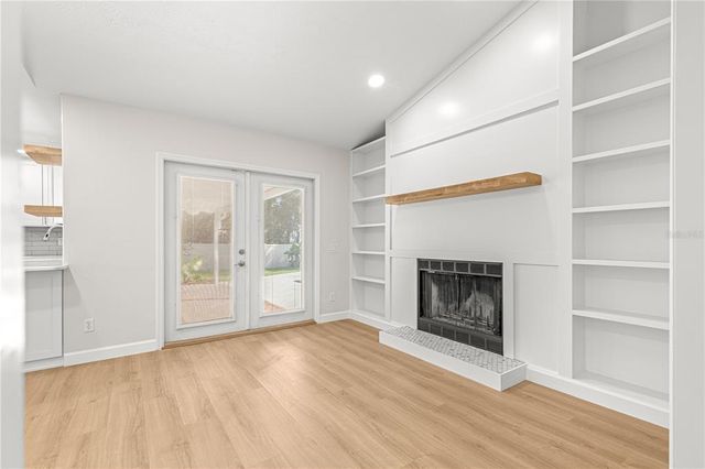 3285 SE 26TH COURT, Ocala, FL 34471