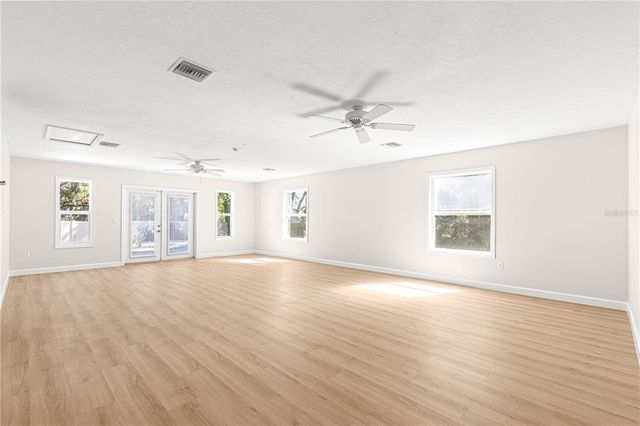 3285 SE 26TH COURT, Ocala, FL 34471