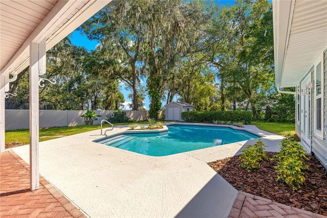 3285 SE 26TH COURT, Ocala, FL 34471