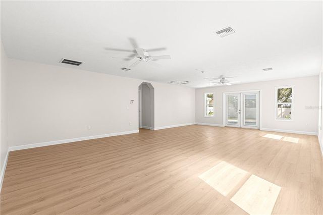 3285 SE 26TH COURT, Ocala, FL 34471