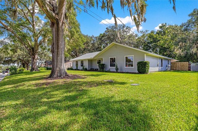 3285 SE 26TH COURT, Ocala, FL 34471