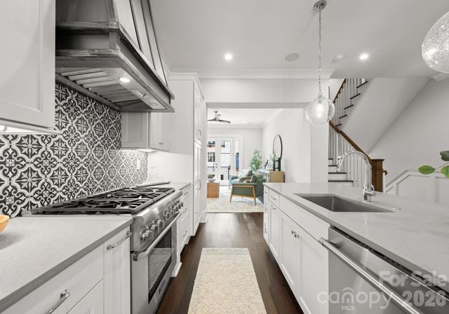 622 Mattie Rose Lane, Charlotte, NC 28204