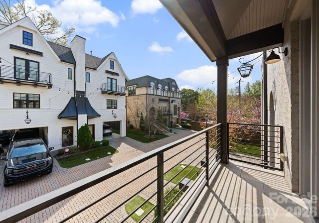 622 Mattie Rose Lane, Charlotte, NC 28204