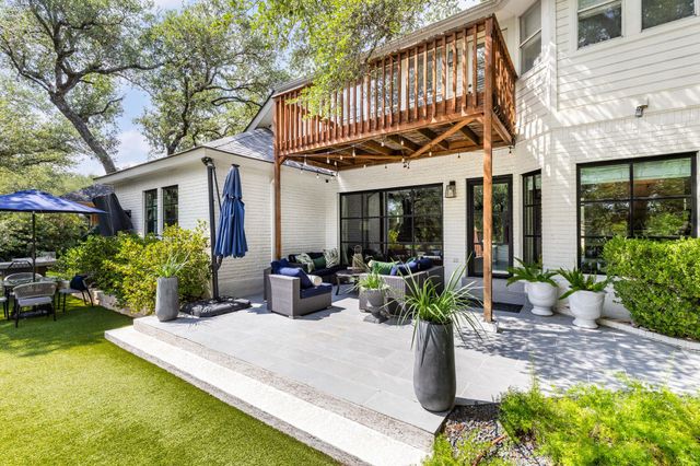 301 Copperleaf RD, Lakeway, TX 78734
