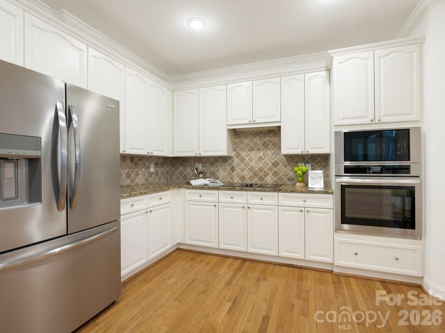 3434 Twelve Oaks Place, Charlotte, NC 28270