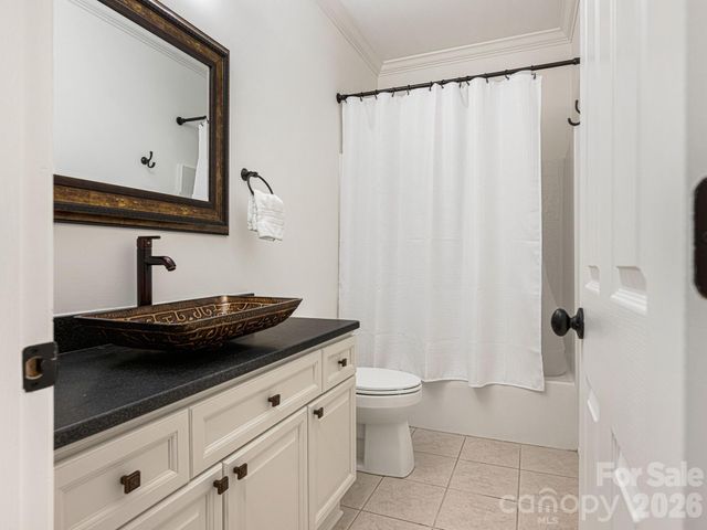 3434 Twelve Oaks Place, Charlotte, NC 28270