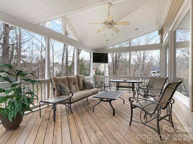 3434 Twelve Oaks Place, Charlotte, NC 28270