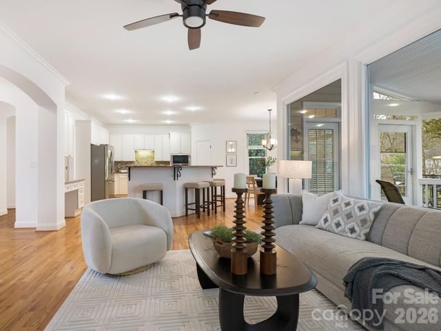 3434 Twelve Oaks Place, Charlotte, NC 28270