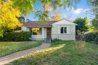 17806 Erwin St, Encino, CA 91316