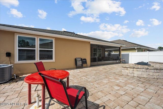 3657 VANDEN Court, Jacksonville, FL 32222