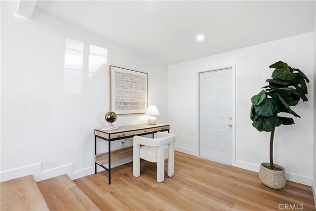 14372 Livingston, Tustin, CA 92780