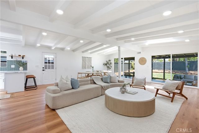 14372 Livingston, Tustin, CA 92780