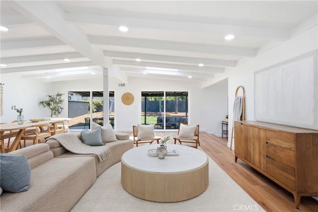14372 Livingston, Tustin, CA 92780
