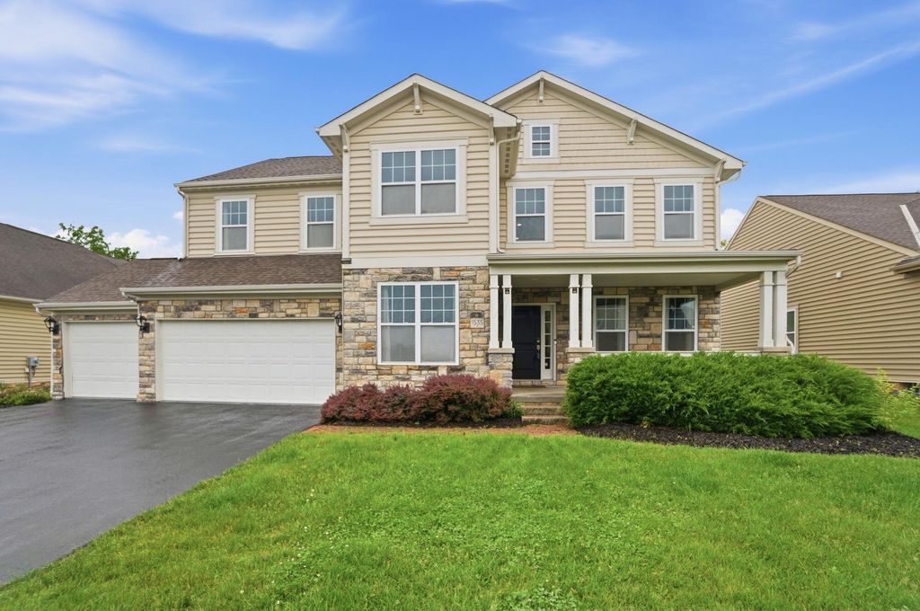 1535 Fairway Drive, Grove City, OH 43123