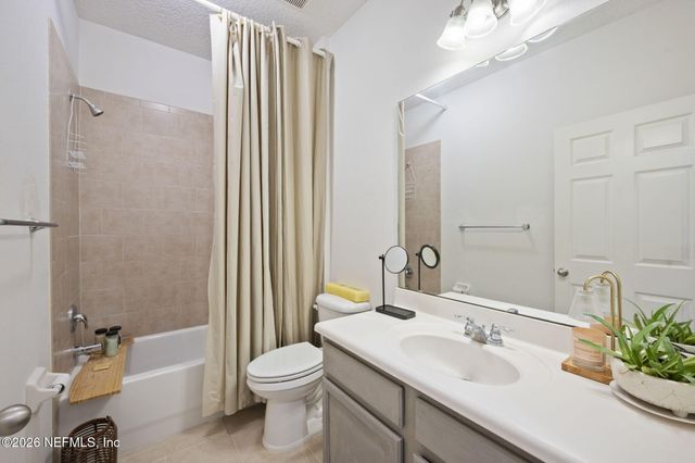 26 OLIVETTE Street, St. Johns, FL 32259