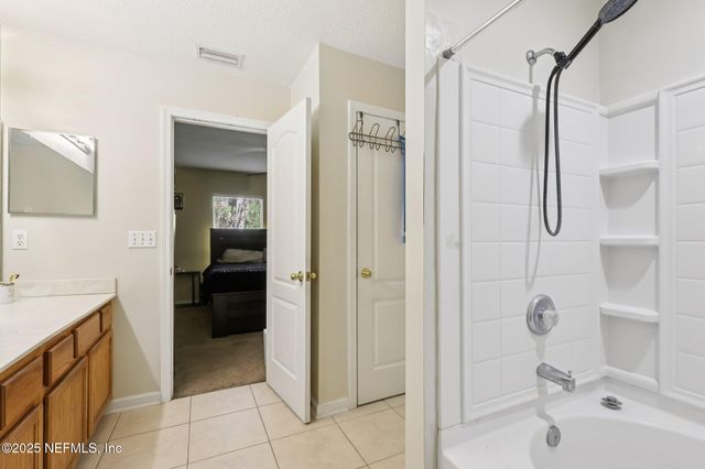 11538 TORI Lane, Jacksonville, FL 32218