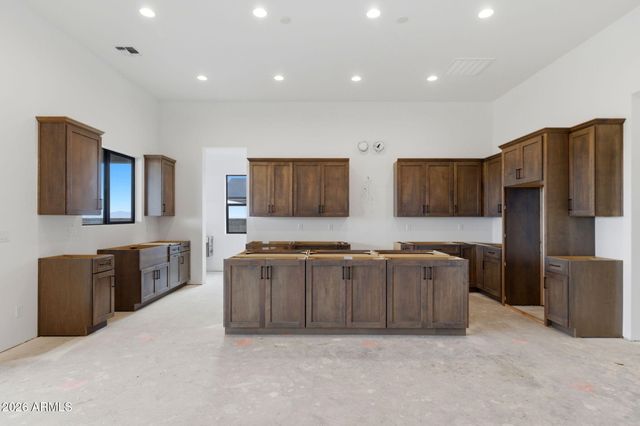 5090 E FROST Lane, Prescott Valley, AZ 86314